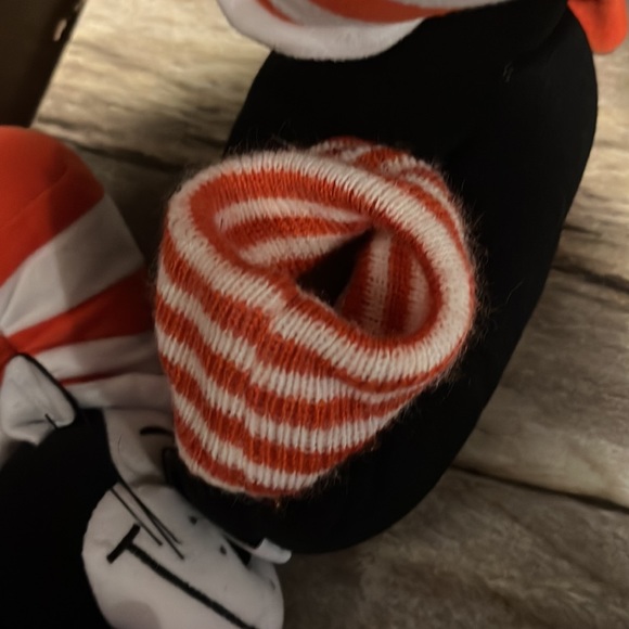 slippers - Picture 4 of 5